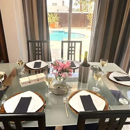 Delphine 4-bedroom In Tranquil Area
